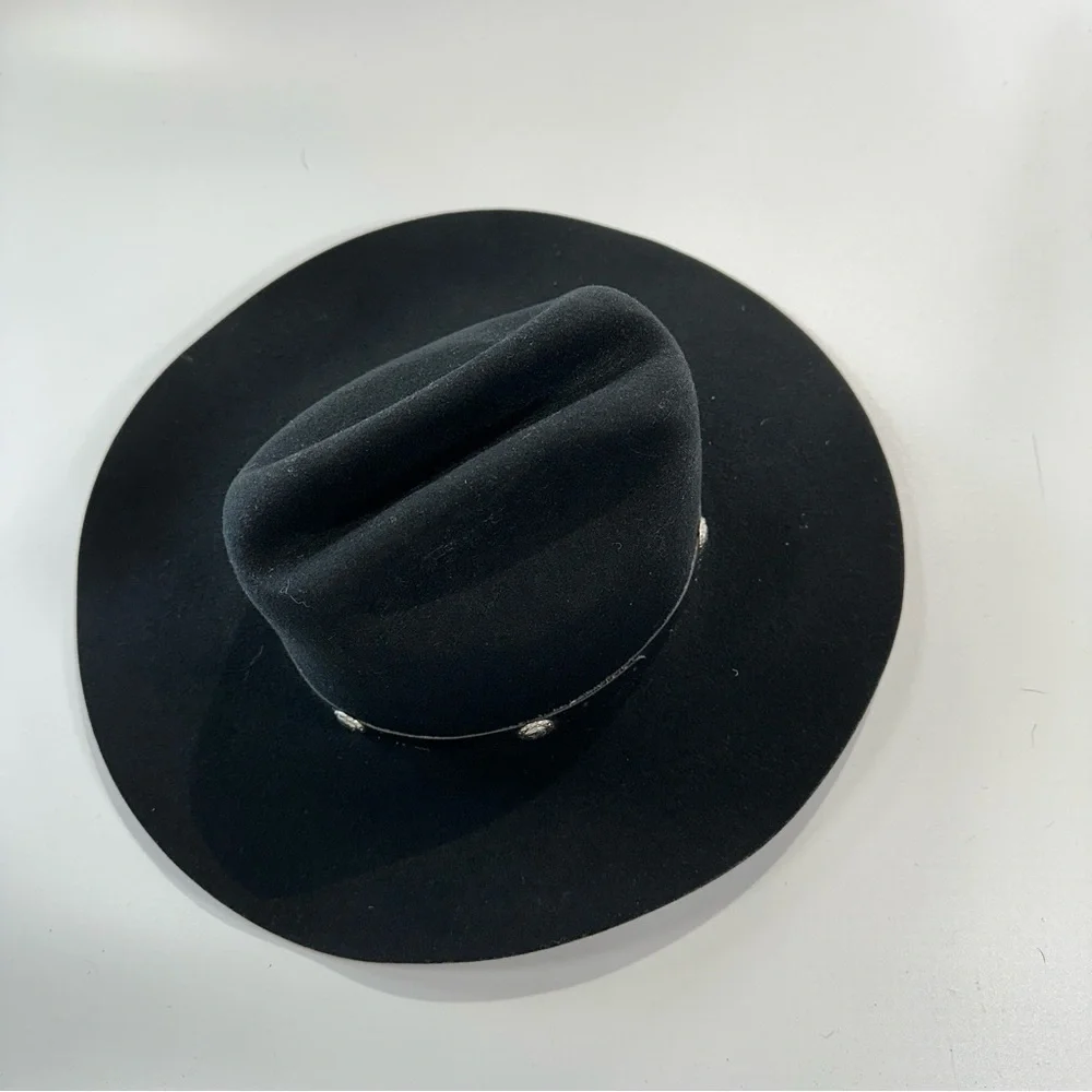 Rodeo Festival Western Black Wool Felt Hat With Concho Band
